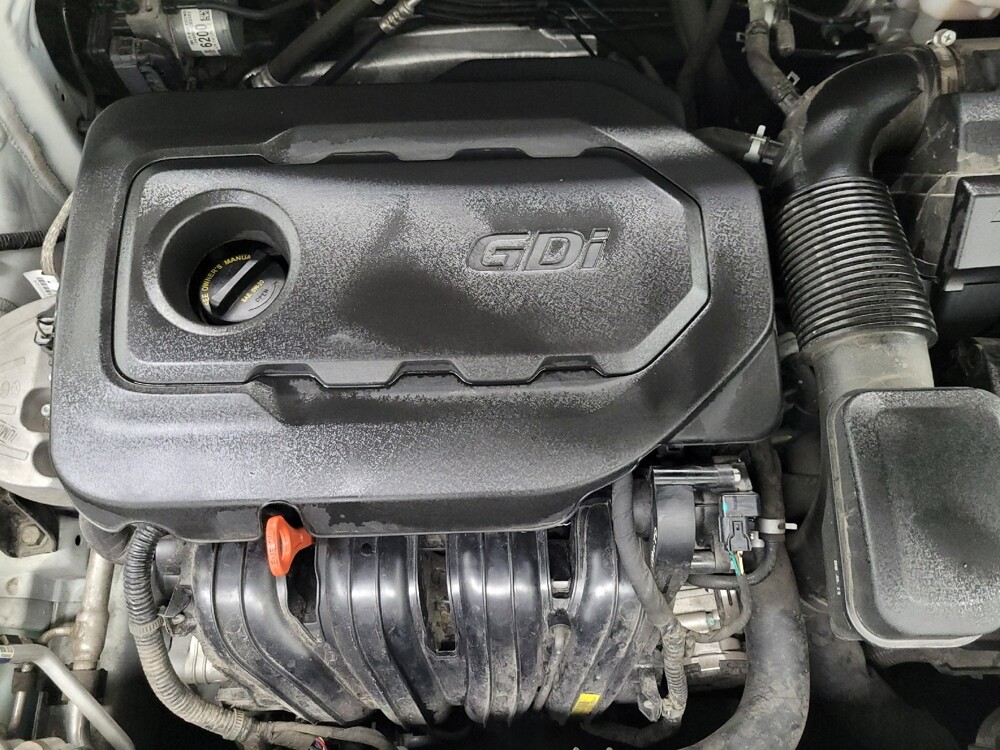 2019 Kia Sorento in Las Vegas, NV 89102 - 18141650 30