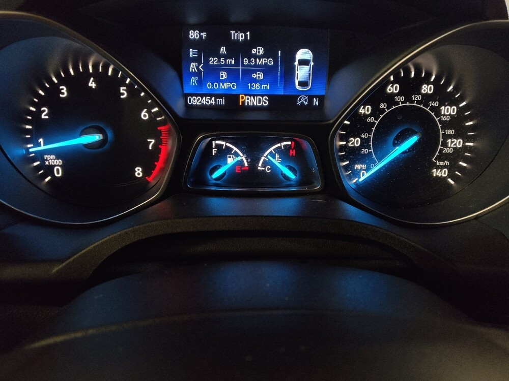 2018 Ford Escape in Jacksonville, FL 32225 - 18141653 23