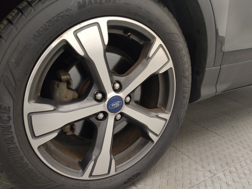 2018 Ford Escape in Jacksonville, FL 32225 - 18141653 31
