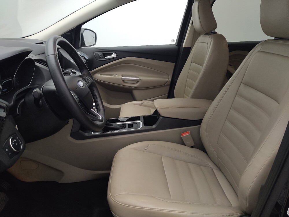 2018 Ford Escape in Jacksonville, FL 32225 - 18141653 17