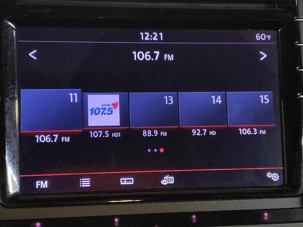 2018 Volkswagen Tiguan in Raleigh, NC 27604 - 18141664 25