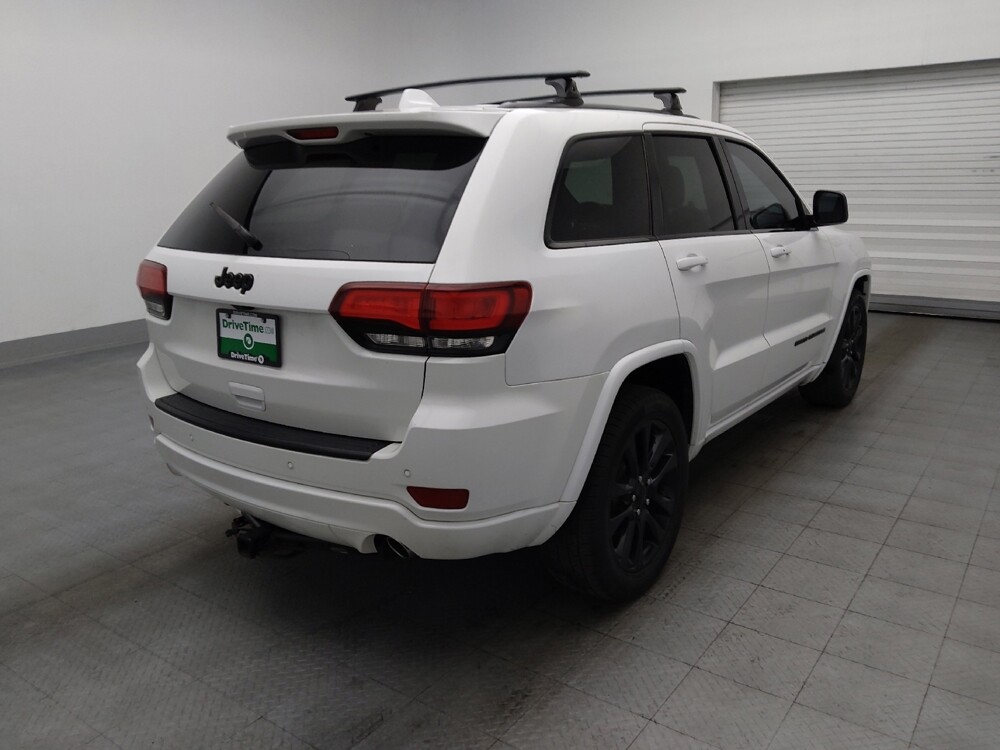 2019 Jeep Grand Cherokee in Hialeah, FL 33014 - 18141665 9