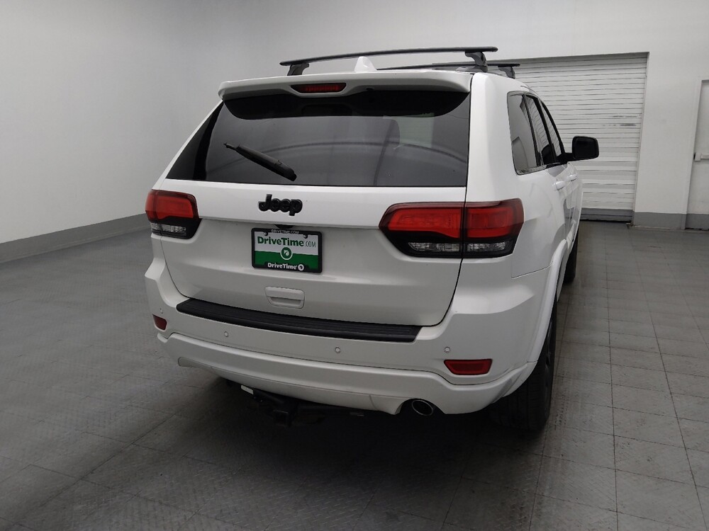2019 Jeep Grand Cherokee in Hialeah, FL 33014 - 18141665 7