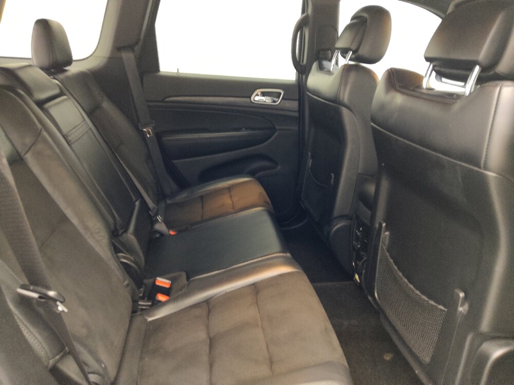 2019 Jeep Grand Cherokee in Hialeah, FL 33014 - 18141665 19