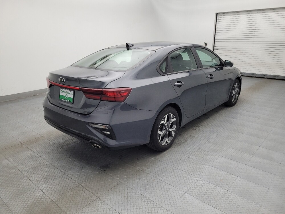 2019 Kia Forte in Raleigh, NC 27604 - 18141675 9
