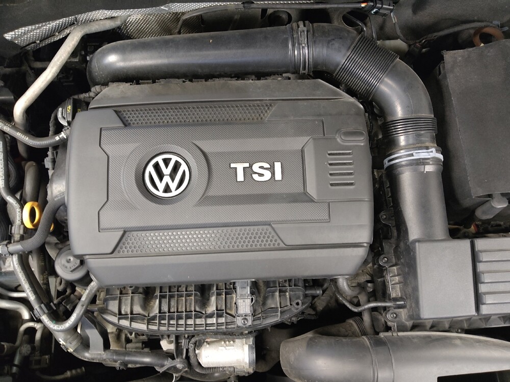 2016 Volkswagen Jetta in Columbia, SC 29210 - 18141682 30