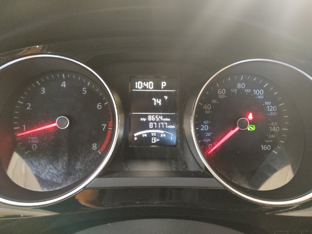 2016 Volkswagen Jetta in Columbia, SC 29210 - 18141682 23