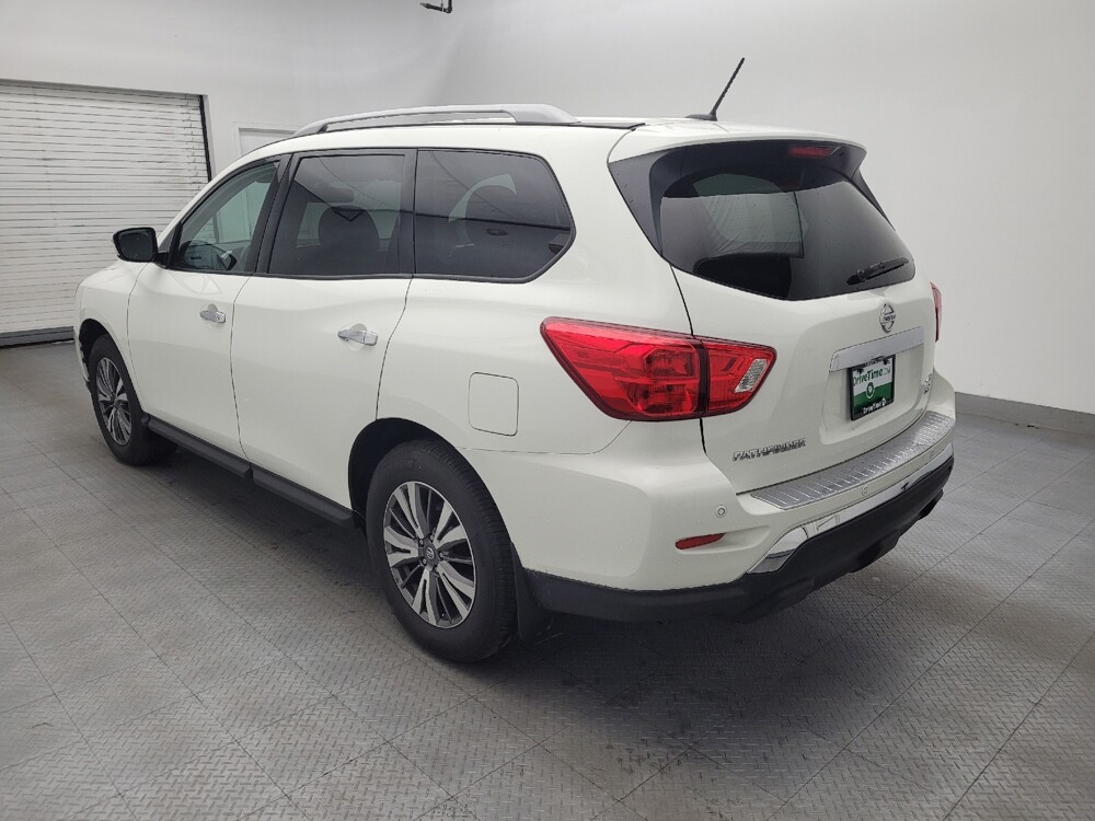 2017 Nissan Pathfinder in Raleigh, NC 27604 - 18141686 5