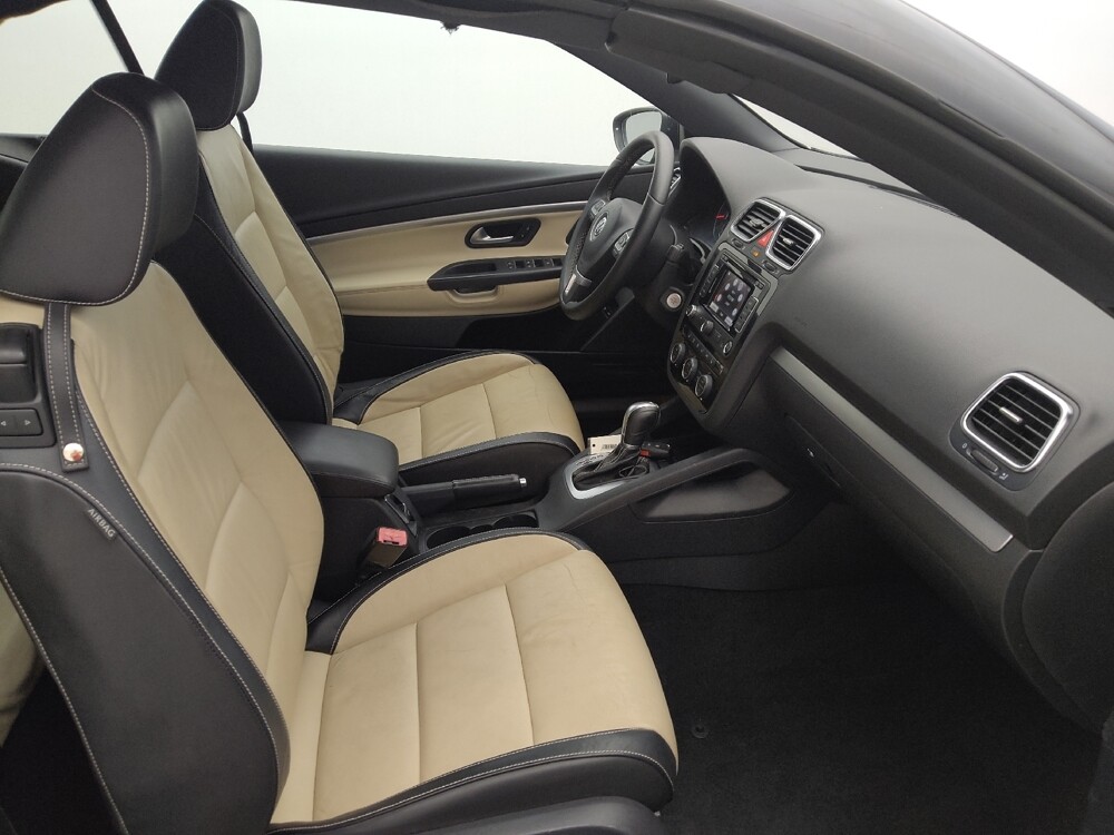 2015 Volkswagen Eos in Live Oak, TX 78233 - 18141705 21