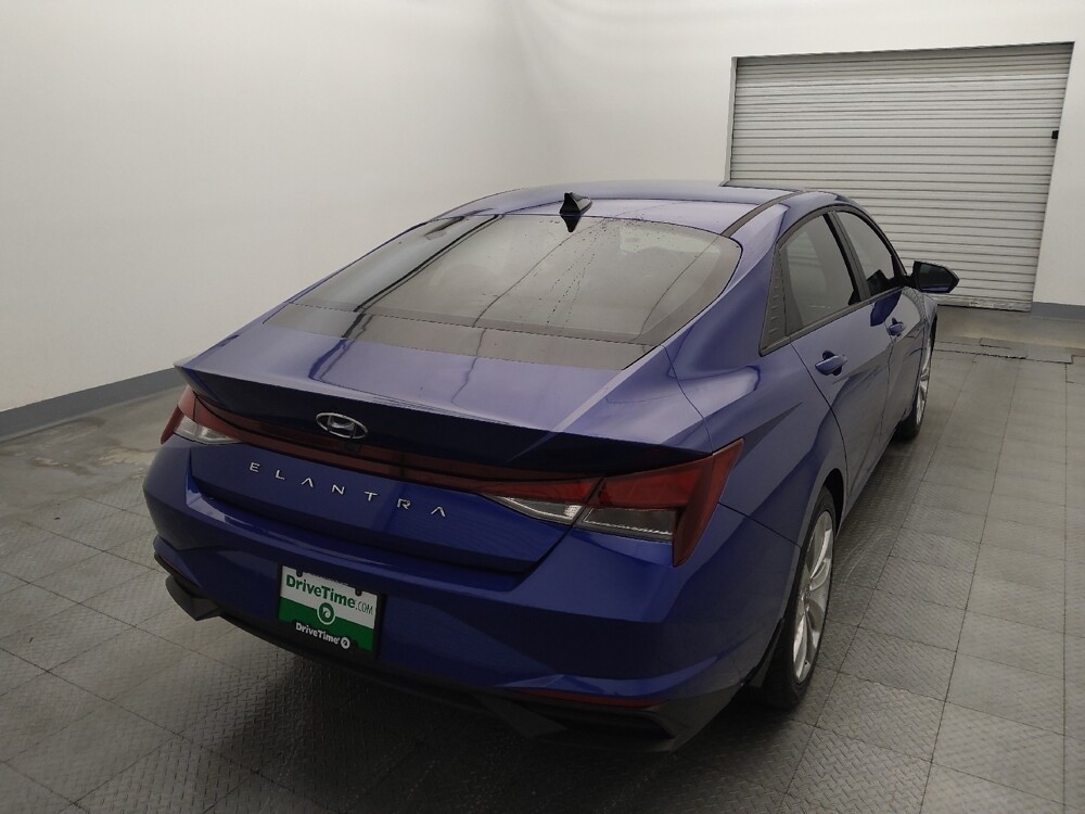 2023 Hyundai Elantra in Houston, TX 77034 - 18141708 7