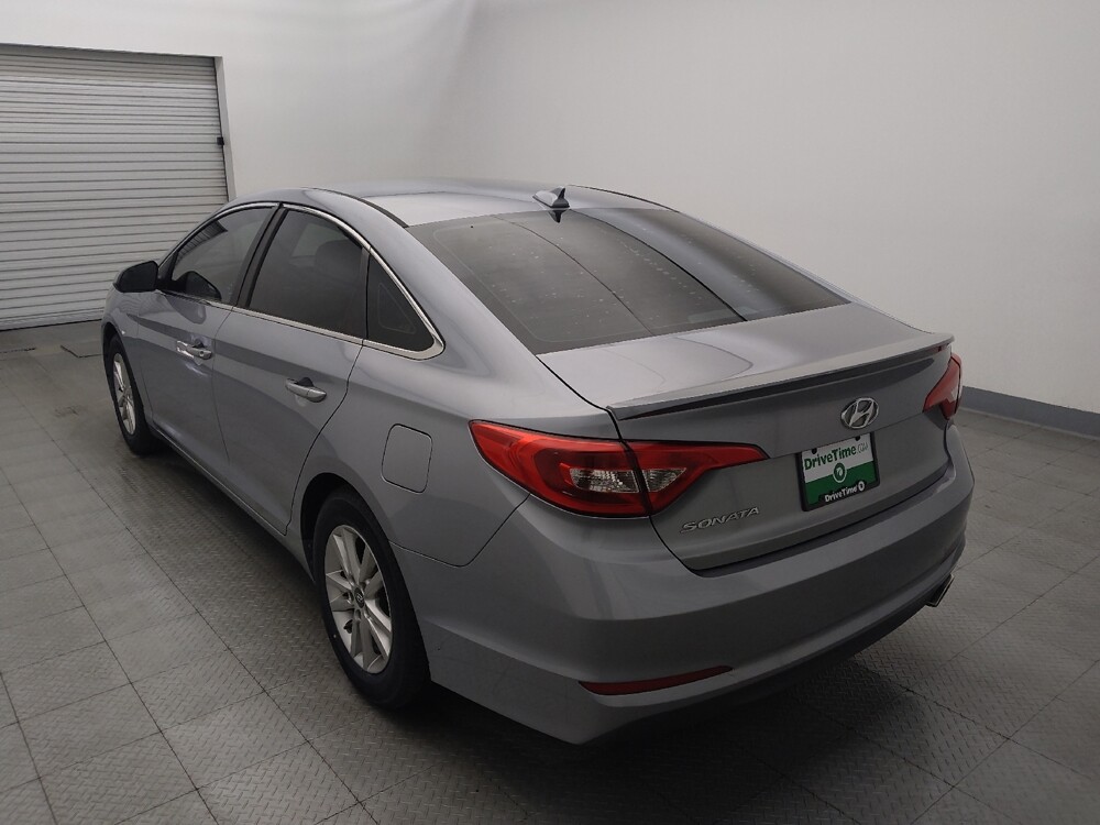 2017 Hyundai Sonata in Houston, TX 77034 - 18141711 5
