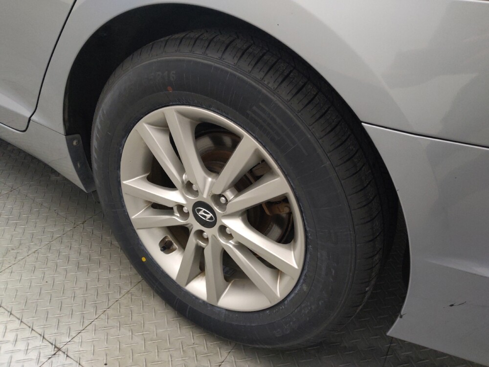 2017 Hyundai Sonata in Houston, TX 77034 - 18141711 31