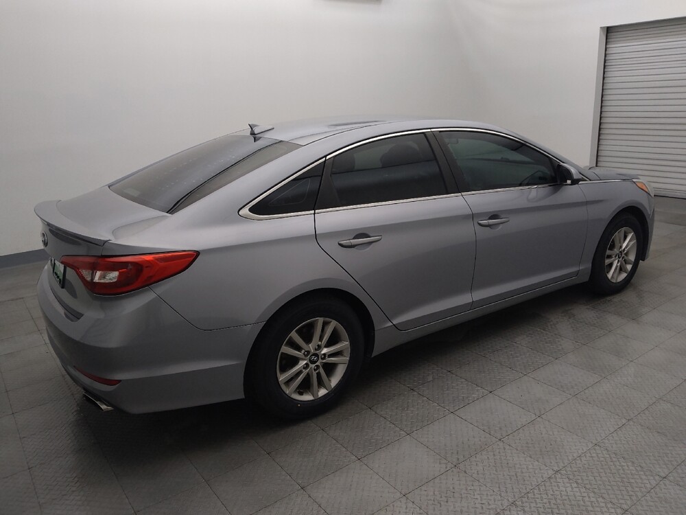 2017 Hyundai Sonata in Houston, TX 77034 - 18141711 10