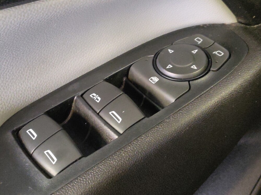 2020 Chevrolet Equinox in Houston, TX 77034 - 18141717 27