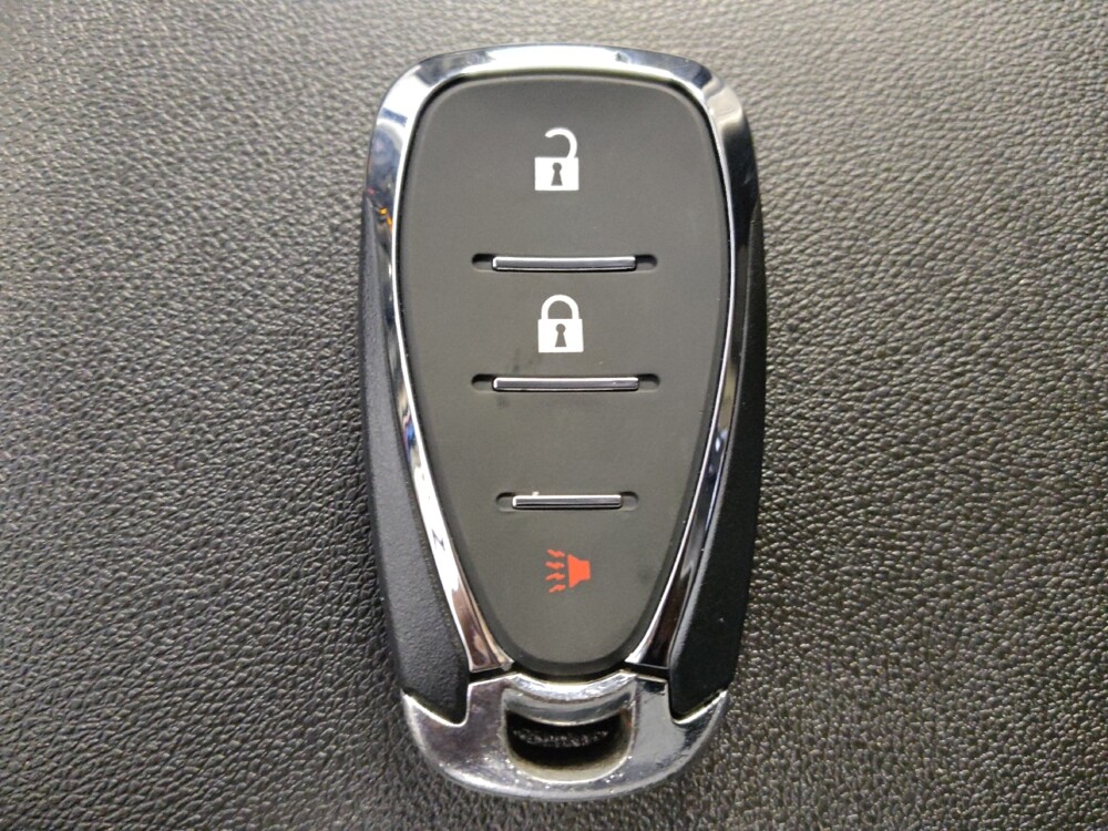 2020 Chevrolet Equinox in Houston, TX 77034 - 18141717 32