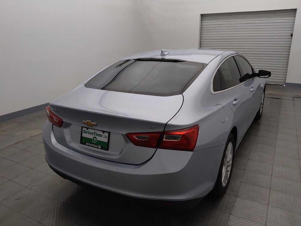 2018 Chevrolet Malibu in Houston, TX 77074 - 18141718 7