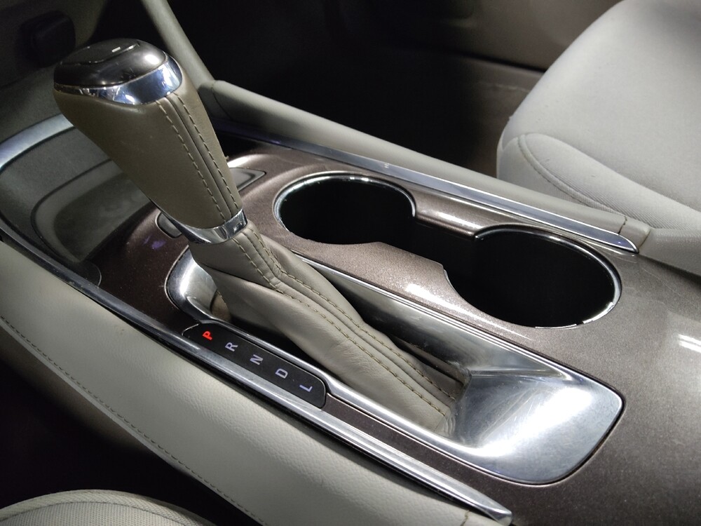 2018 Chevrolet Malibu in Houston, TX 77074 - 18141718 26