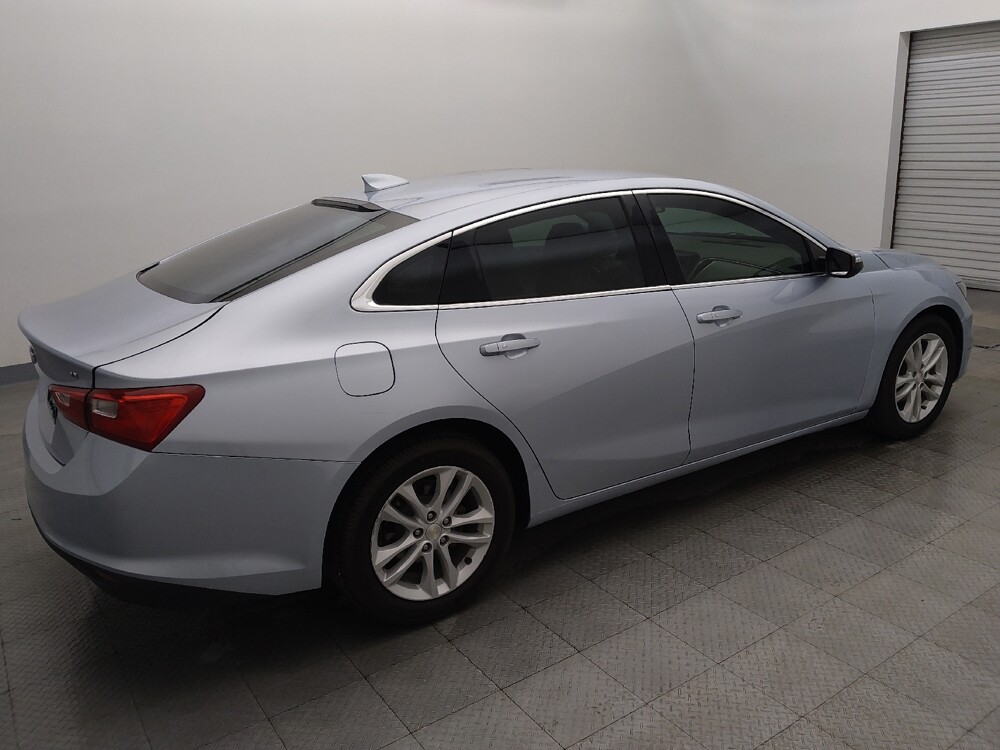 2018 Chevrolet Malibu in Houston, TX 77074 - 18141718 10