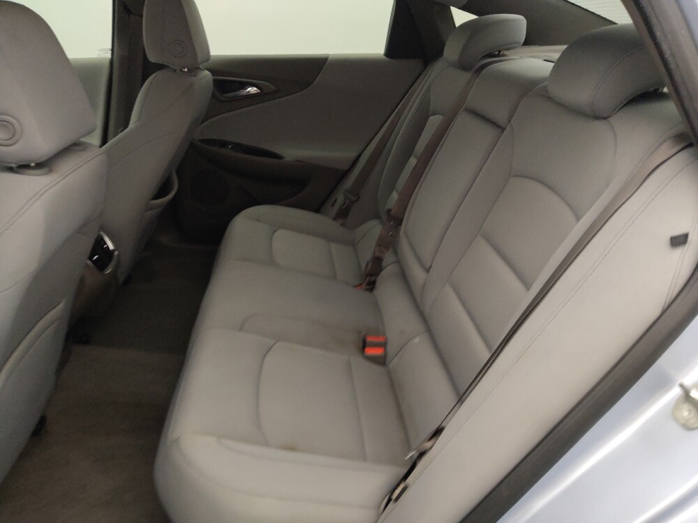 2018 Chevrolet Malibu in Houston, TX 77074 - 18141718 18