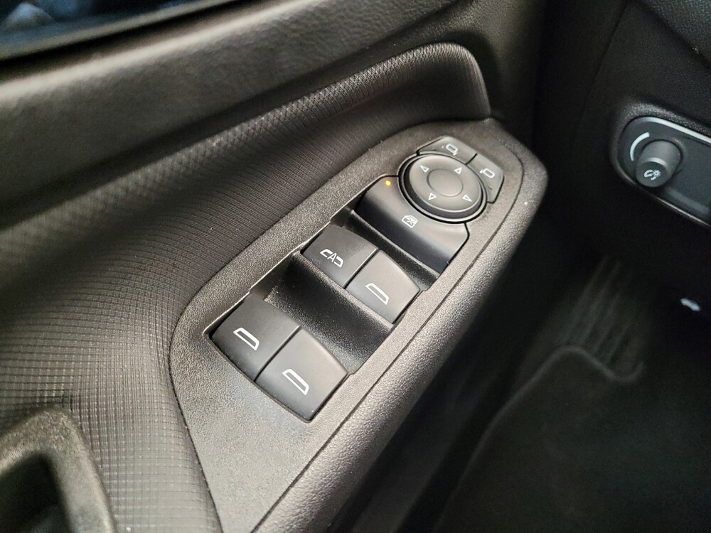 2022 Chevrolet Equinox in Cincinnati, OH 45255 - 18141725 27