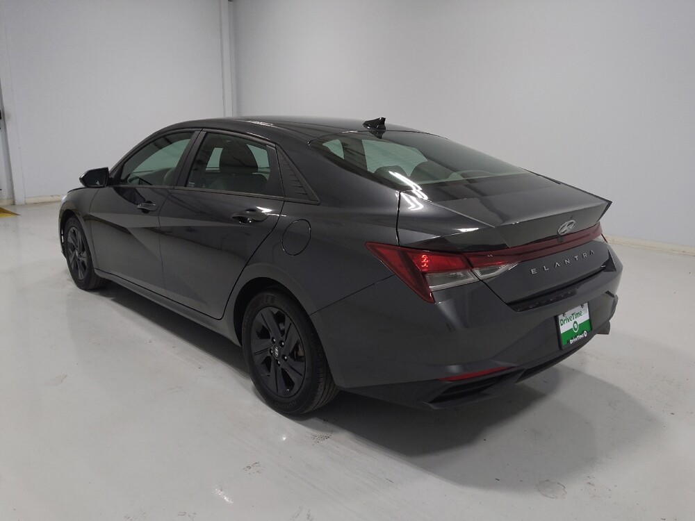 2022 Hyundai Elantra in Columbus, OH 43231 - 18141726 5