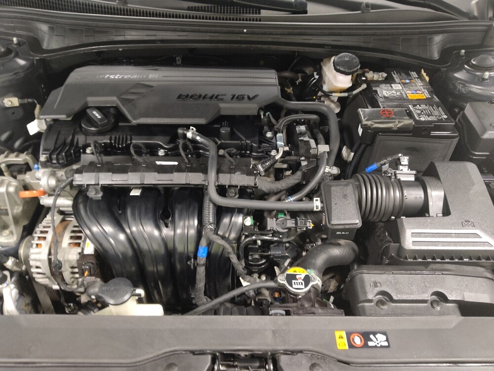 2022 Hyundai Elantra in Columbus, OH 43231 - 18141726 30