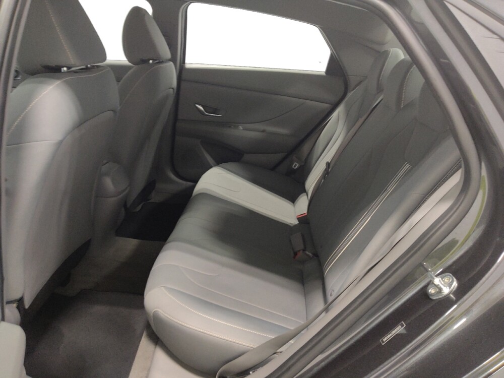 2022 Hyundai Elantra in Columbus, OH 43231 - 18141726 18