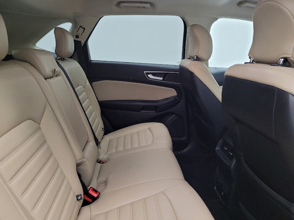 2017 Ford Edge in Columbus, OH 43228 - 18141728 19