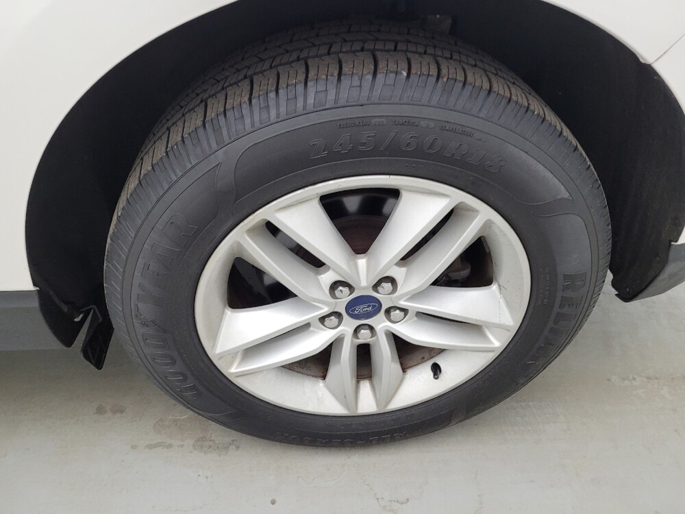 2017 Ford Edge in Columbus, OH 43228 - 18141728 31