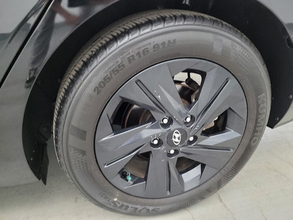 2023 Hyundai Elantra in Lexington, KY 40509 - 18141732 31
