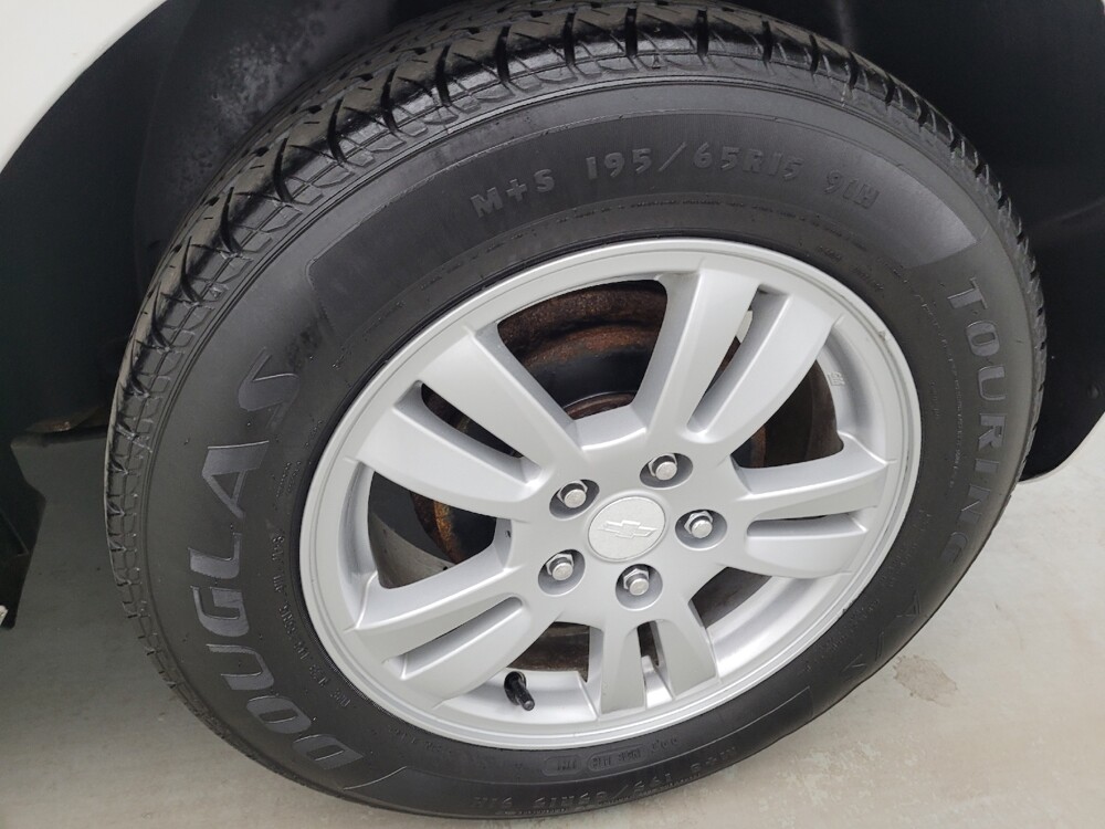 2016 Chevrolet Sonic in Columbus, OH 43228 - 18141734 31