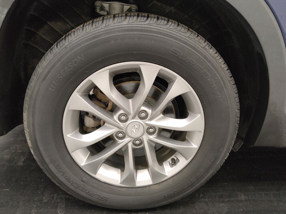2019 Hyundai Santa Fe in St. Louis, MO 63136 - 18141736 31