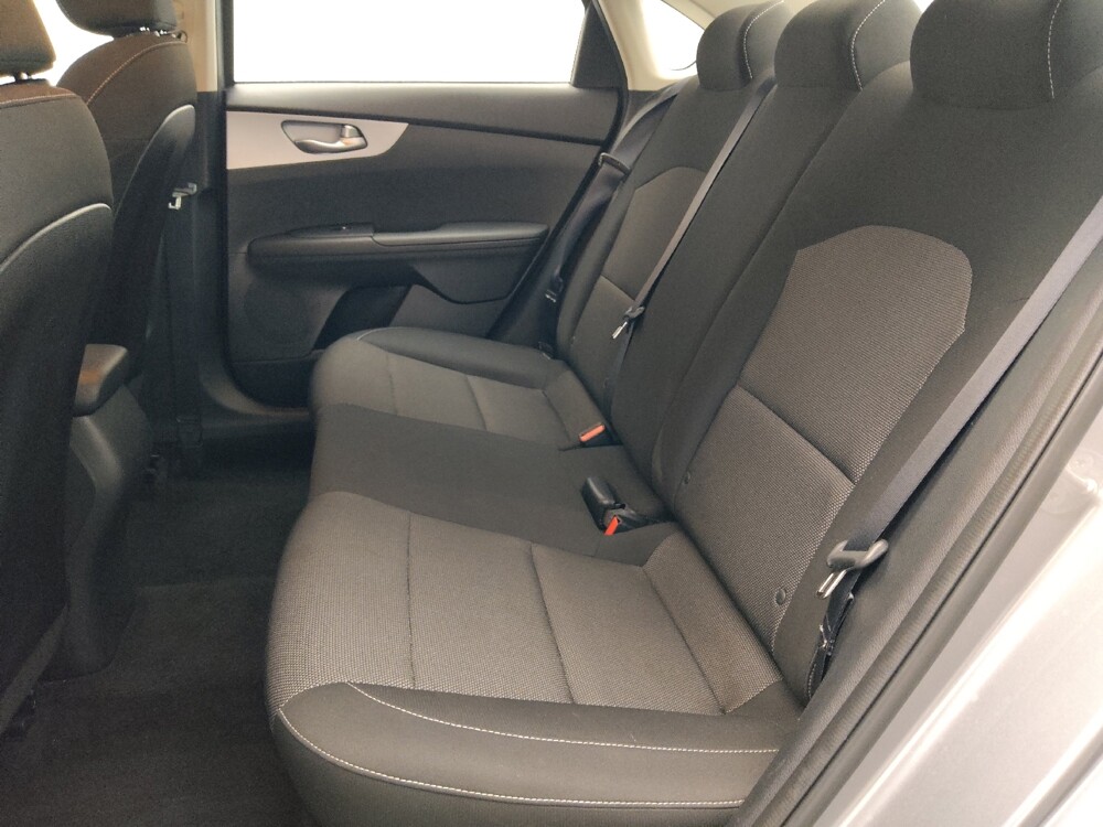 2023 Kia Forte in Lauderdale Lakes, FL 33313 - 18141742 18