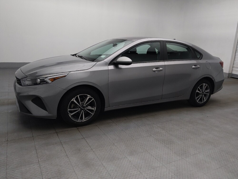 2023 Kia Forte in Lauderdale Lakes, FL 33313 - 18141742 2