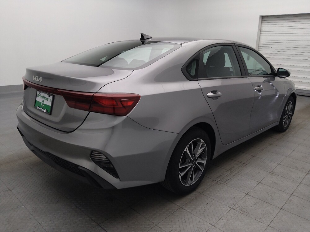 2023 Kia Forte in Lauderdale Lakes, FL 33313 - 18141742 9