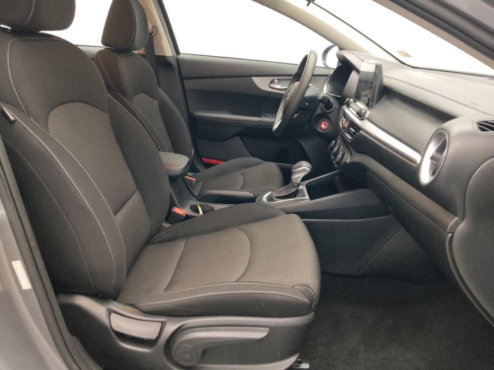 2023 Kia Forte in Lauderdale Lakes, FL 33313 - 18141742 21