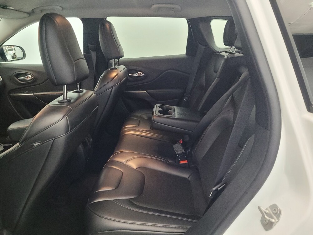 2020 Jeep Cherokee in Temple Hills, MD 20746 - 18141745 18