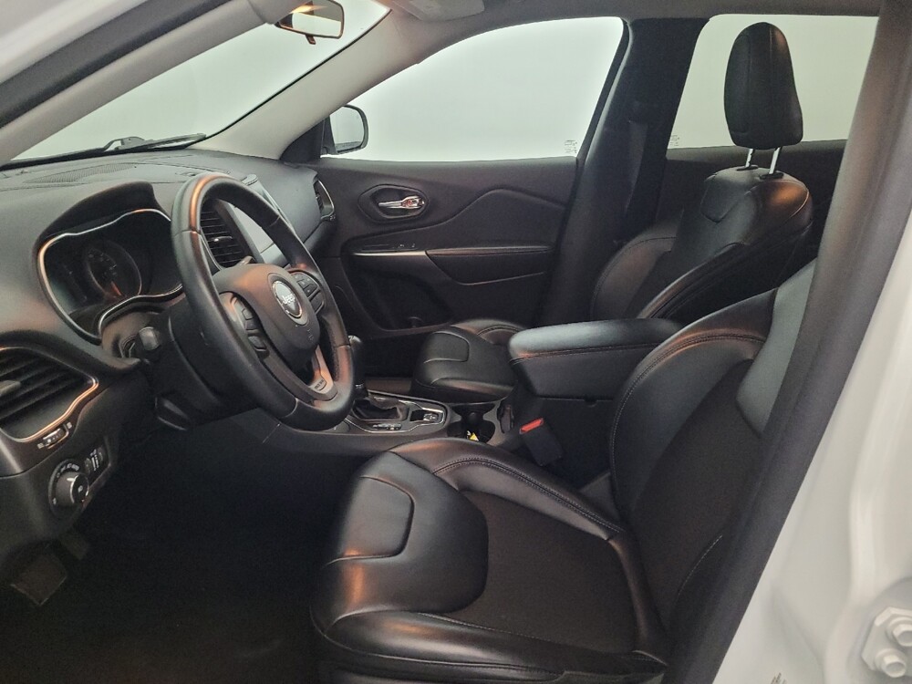 2020 Jeep Cherokee in Temple Hills, MD 20746 - 18141745 17