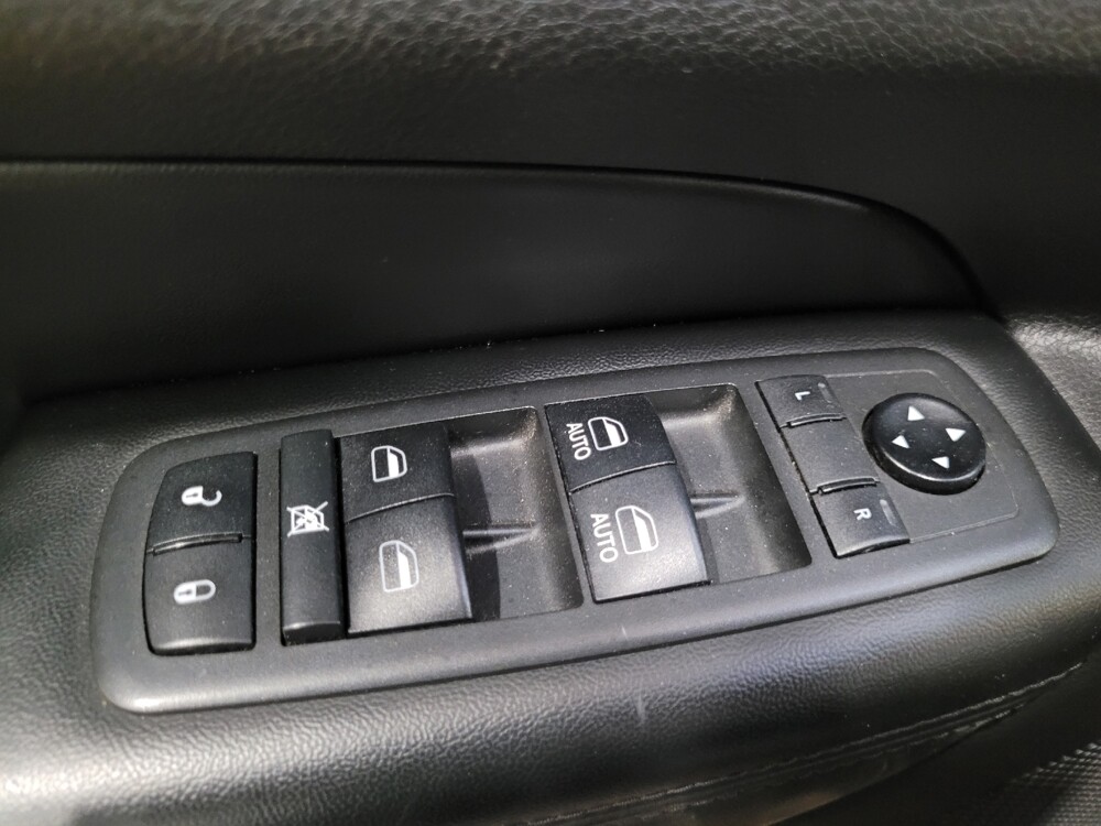 2018 Jeep Grand Cherokee in Henrico, VA 23223 - 18141748 27