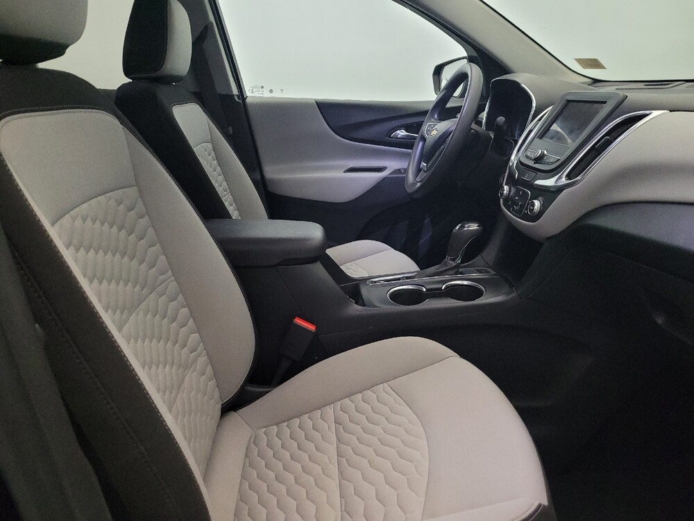 2020 Chevrolet Equinox in Plymouth Meeting, PA 19462 - 18141749 21