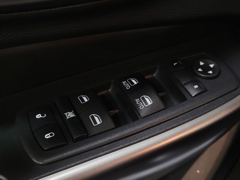 2019 Jeep Cherokee in Henrico, VA 23223 - 18141750 27