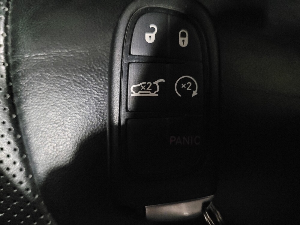 2019 Jeep Cherokee in Henrico, VA 23223 - 18141750 32