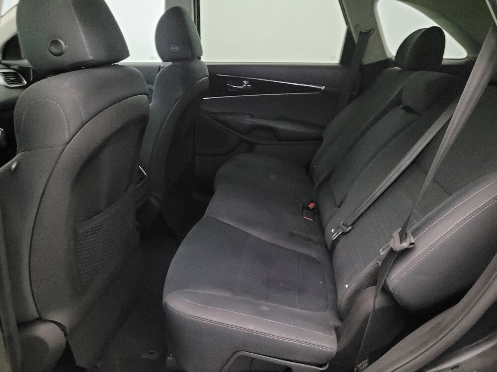 2019 Kia Sorento in New Castle, DE 19720 - 18141757 18
