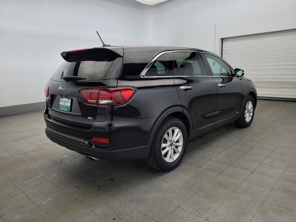 2019 Kia Sorento in New Castle, DE 19720 - 18141757 9