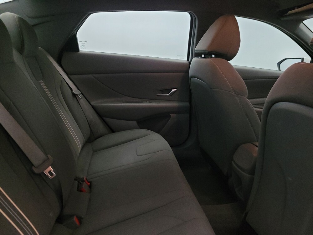 2024 Hyundai Elantra in Langhorne, PA 19047 - 18141759 19