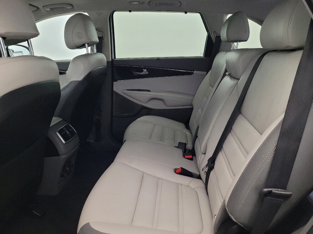 2017 Kia Sorento in New Castle, DE 19720 - 18141763 18