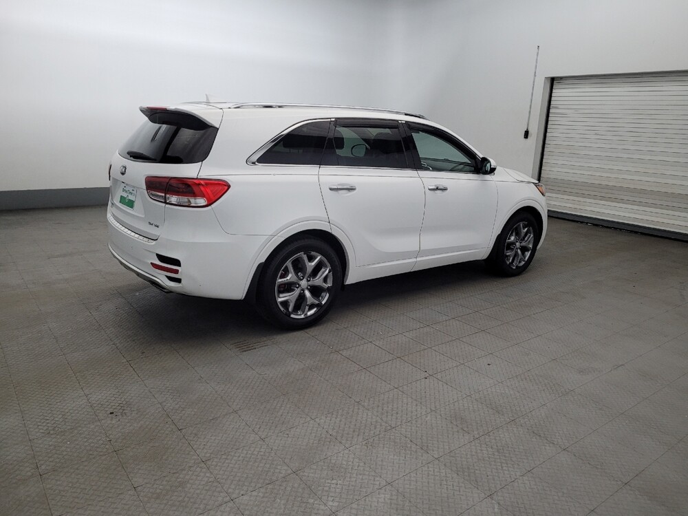 2017 Kia Sorento in New Castle, DE 19720 - 18141763 10