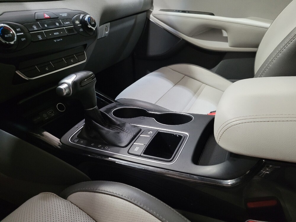 2017 Kia Sorento in New Castle, DE 19720 - 18141763 26