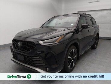 2021 Toyota Highlander in Wichita, KS 67207