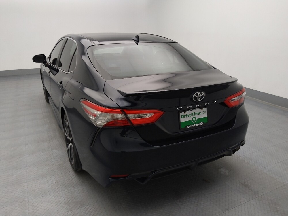2019 Toyota Camry in Topeka, KS 66611 - 18141780 6